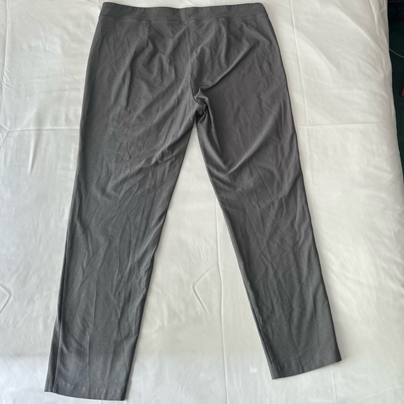 Eileen Fisher Grey Pull-On Straight Leg Pants - Picture 4 of 7